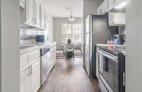 Durham Apartamento | Landing at Haven at Research Triangle Park - 2 Bedrooms in Downtown Durham