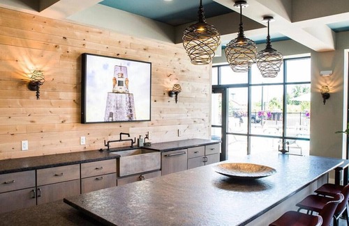 Hilliard Apartamento | Landing at Landmark Lofts - 2 Bedrooms in Downtown Hilliard