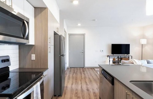 Kent Apartamento | Landing at Midtown 64 - 2 Bedrooms in Downtown Kent