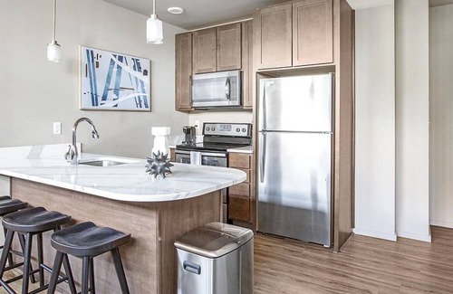 Downtown Omaha Apartamento | Landing at NICO - 1 Bedroom in Midtown
