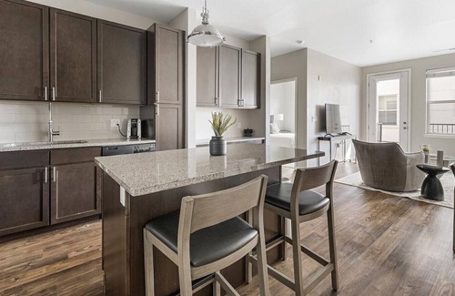 Louisville Apartamento | Landing at North Main at Steel Ranch - 1 Bedroom in Downtown Louisville