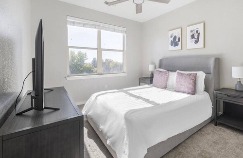 Louisville Apartamento | Landing at North Main at Steel Ranch - 2 Bedrooms in Downtown Louisville