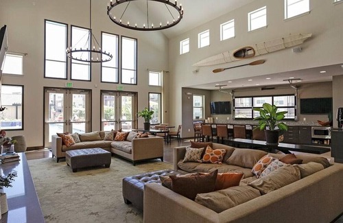 Louisville Apartamento | Landing at North Main at Steel Ranch - 1 Bedroom in Downtown Louisville