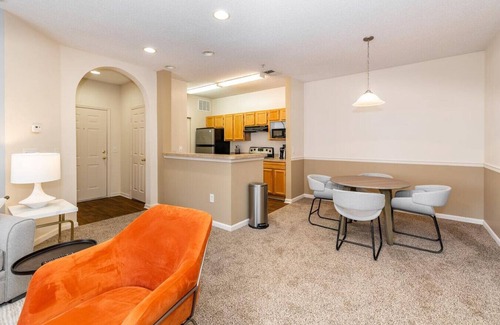 Jacksonville Apartamento | Landing at Oaks at Normandy - 3 Bedrooms in Rolling Hills