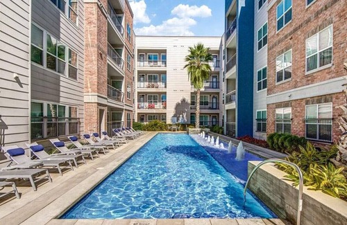 Terrell Heights Apartamento | Landing at Republic at Alamo Heights - 2 Bedrooms in Uptown