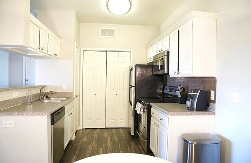 Briargate Apartamento | Landing at Sagebrook Apartment Homes - 1 Bedroom in Briargate