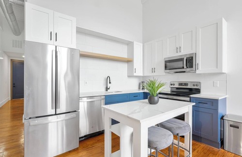 Greenville Apartamento | Landing at The American Spinning Mill - 1 Bedro...