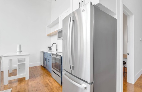 Greenville Apartamento | Landing at The American Spinning Mill - 2 Bedro...