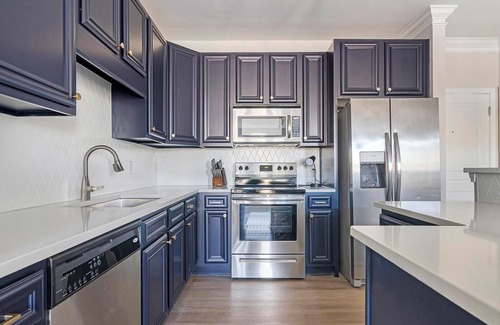 Cary Apartamento | Landing at The Arboretum - 1 Bedroom in The Arb...
