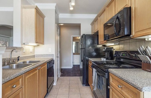 Duluth Apartamento | Landing at The Berkeley - 1 Bedroom in Downtown Duluth