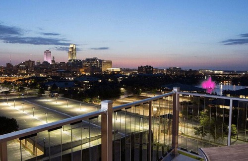 Southeast Omaha Apartamento | Landing at The Breakers - 1 Bedroom in Downtown