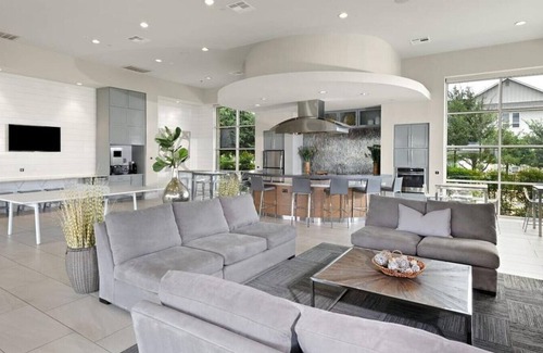 Buda Apartamento | Landing at The Green at Plum Creek - 2 Bedrooms in Kyle