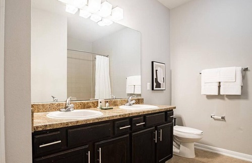 Atascocita Apartamento | Landing at The Henry at Woodland Hills - 3 Bedrooms in Atascocita