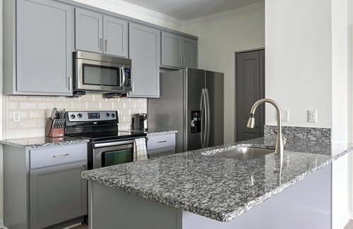 Green Hills Apartamento | Landing at The Metropolitan - 1 Bedroom in Nash...