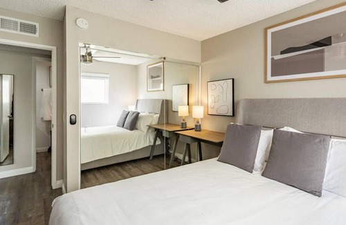Baristo Apartamento | Landing at The Modern Cactus Apartments - 2 Bedrooms in Baristo