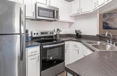 Sunbeam Apartamento | Landing at Timberwalk at Mandarin - 2 Bedrooms ...
