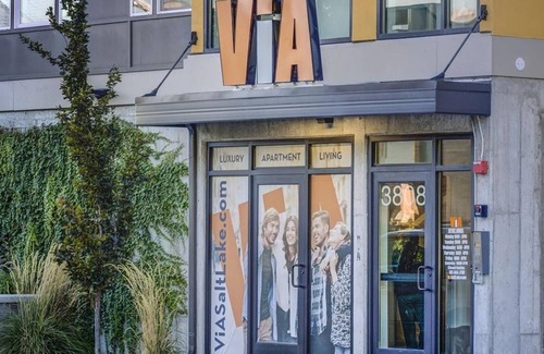 South Salt Lake Apartamento | Landing at VIA Apartments - 2 Bedrooms in Downt...