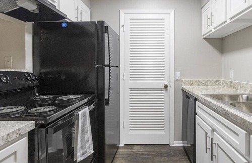 Plant City Apartamento | Landing at Walden Lake - 2 Bedrooms in Downtown Plant City
