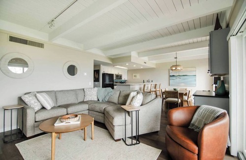 Boyne City Casa | Landing: Beach -Pool-Boat Dock