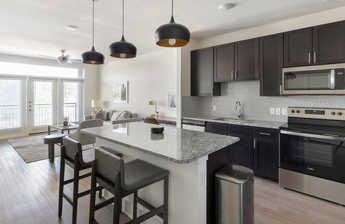 Fort Worth Apartamento | Landing | Stunning 1BD, Game Room, Clubhouse