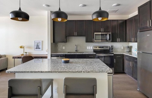 Fort Worth Apartamento | Landing | Stunning 1BD, Game Room, Clubhouse
