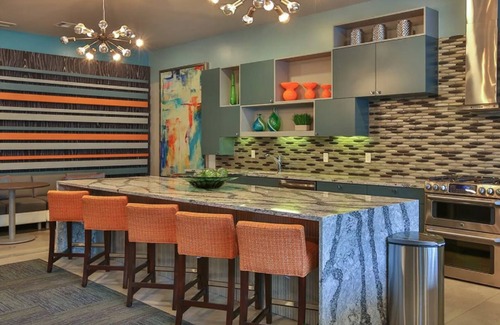 Spring Apartamento | Landing | Chic 1BD, Gym, Pool