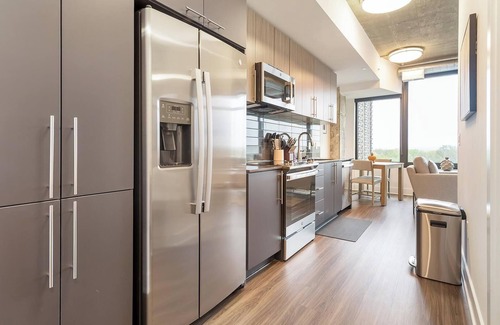 Baileys Crossroads Apartamento | Landing | Amazing 1BD, Gym, Game Room