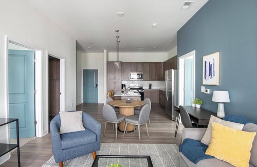 Wilmington Apartamento | Landing | Beautiful 2BD, Clubhouse, Gym