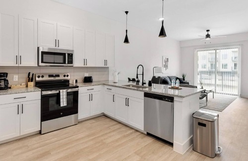Denton Apartamento | Landing | Beautiful 2BD in Denton