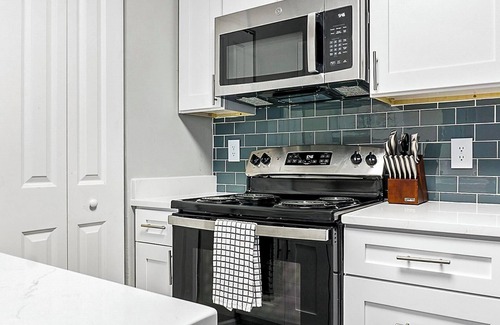 Indianapolis Apartamento | Landing | Chic 1BD, Courtyard, Gym