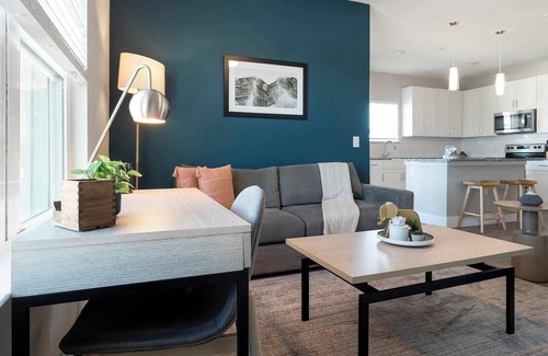 Southeast Orlando Apartamento | Landing | Modern 1BD, Clubhouse, Gym
