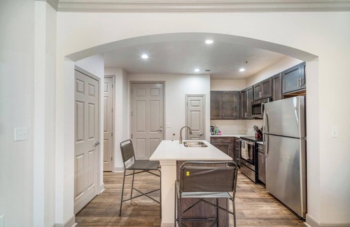 Corryville Apartamento | Landing | Incredible 1BD, Gym, Clubhouse