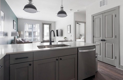 Woodlake - Briar Meadow Apartamento | Landing at The Briarly - 1 Bedroom in Westside