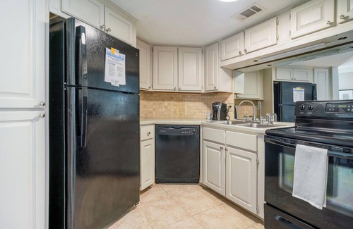 Mid City North Apartamento | Landing | Incredible 2BD, Gym, Pool