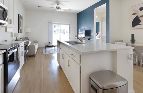 Casas Adobes Apartamento | Landing | Incredible 2BD, Pool
