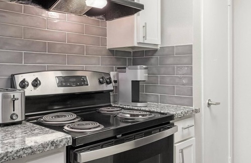 Southside Apartamento | Landing | Incredible Studio, Pool, Clubhouse
