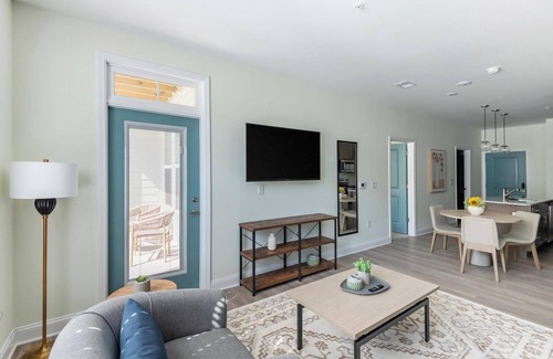 Wilmington Apartamento | Landing | Spectacular 1BD, Gym, Clubhouse