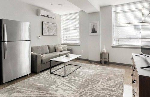 Central City Apartamento | Landing at Lofts at American Life - 1 Bedroom i...