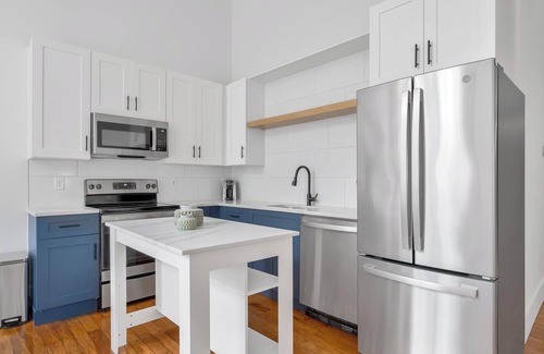 Greenville Apartamento | Landing | Incredible 1BD, Yoga Studio, Gym