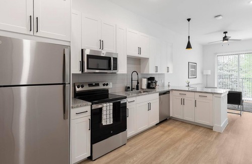 Denton Apartamento | Landing | Modern 1BD, Gym