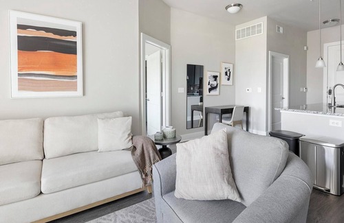 Nassau Bay Apartamento | Landing | Modern 1BD, Clubhouse, Gym
