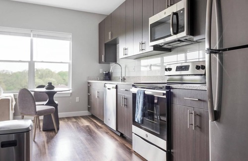 Edwardsville Apartamento | Landing at Whispering Heights - 1 Bedroom in Ed...