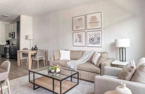 McKinney Apartamento | Landing | Stylish 1BD, Gym, Pool