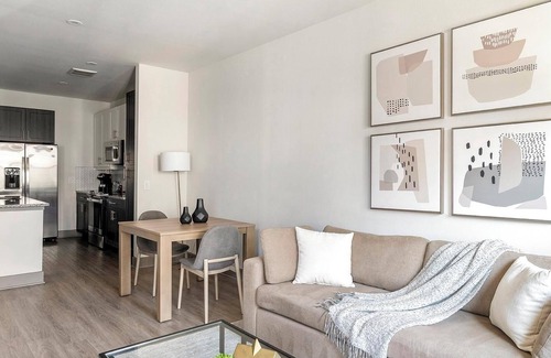 McKinney Apartamento | Landing | Stylish 1BD, Gym, Pool