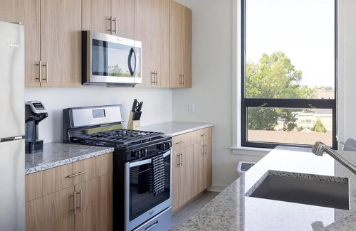 Carteret Apartamento | Landing | Amazing 2BD, Courtyard, Rooftop Lounge