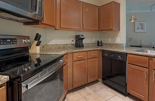 Chillum Apartamento | Landing | Spectacular 1BD, Gym, Pool