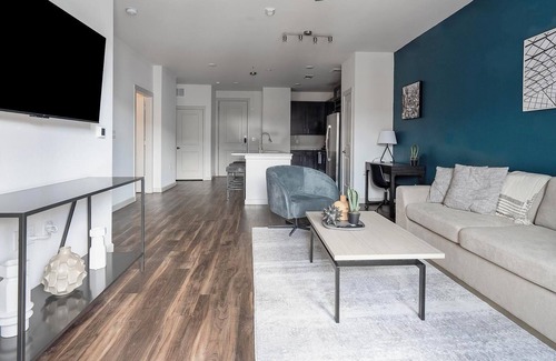 Wetmore Apartamento | Landing | Spectacular 1BD, Courtyard, Clubhouse