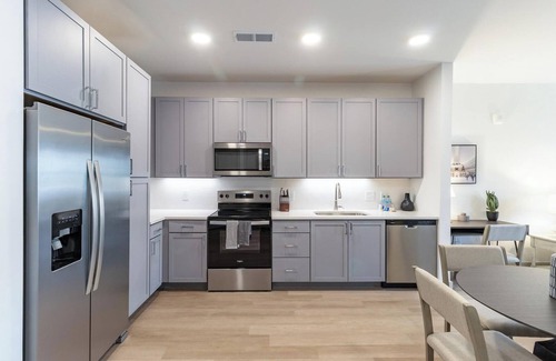 Santa Rosa Beach Apartamento | Landing | Beautiful 1BD, Gym, Pool