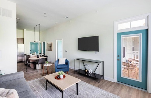 Wilmington Apartamento | Landing | Stunning 1BD, Clubhouse, Pool