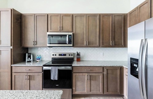 Wilmington Apartamento | Landing | Stunning 1BD, Clubhouse, Pool